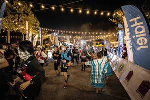 BIB: 
                            <button type="button" onclick="openModal(13717918)" class="btn btn-primary btn-sm float-right btn-popup" data-toggle="modal" data-target=".modal-high-quality">
                        <i class="fas fa-shopping-cart"></i> Add to Cart
                    </button>
                                            <button type="button" onclick="isThisMe(13717918, true)" class="btn btn-success btn-sm float-right btn-popup btn-isme hidden" data-toggle="tooltip" data-placement="bottom" title="นี่คือรูปของคุณใช่ไหม คลิกที่นี่เพื่อเอาเข้าอัลบั้ม">
                        <i class="fas fa-plus"></i> Add to album
                    </button>
                    <button type="button" onclick="isThisMe(13717918, false)" class="btn btn-warning btn-sm float-right btn-popup btn-isnotme hidden">
                        <i class="fas fa-ban"></i> Remove from album
                    </button>